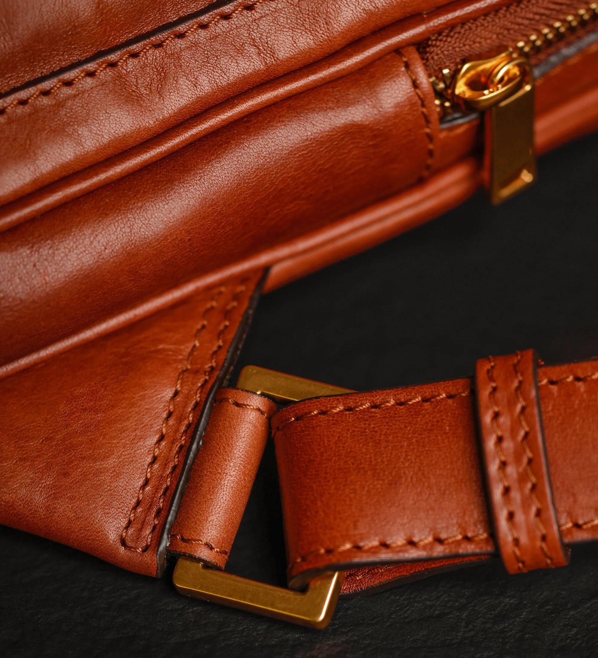 Vintage Full Grain Leather Crossbody Sling Pack